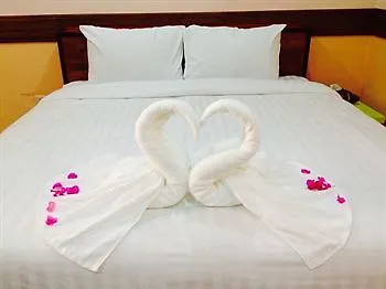 Airport Phuket Garden Resort Thalang